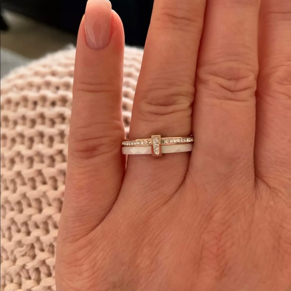 Genuine Austrian Crystal White Ceramic Ring - Picture 5 of 5